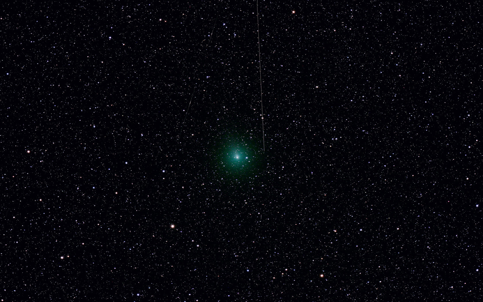 Photograph of Comet 103p Hartley 2