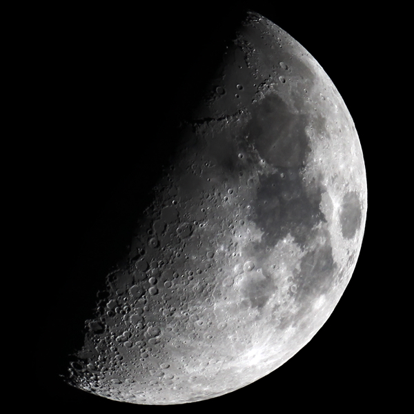 1st Qtr Moon